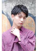 刈り上げツーブロックアップバングマッシュショート