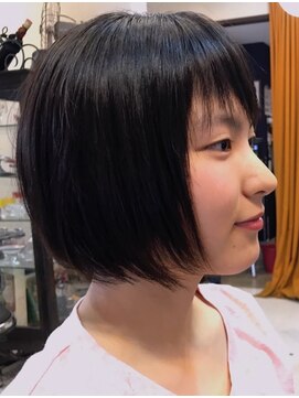 バーバー アカダマ 高校生　お手入れ簡単可愛い　ボブ！　スタイリスト佐々木祐和