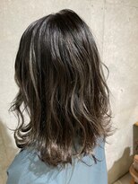アースエレガンス 田町店(EARTH Elegance)&nbsp;ハイトーンハイライトディルグレージュカラー