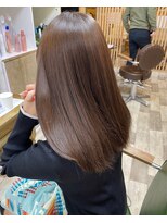 クート(ku-to+)&nbsp;グレージュカラー