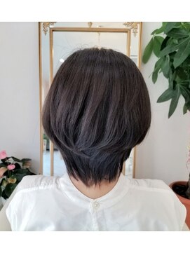 ヘアプロデュース ワイ(hairproduce y) ショートボブ