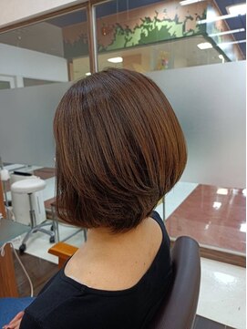 シーズンプラス(SEASON PLUS) 【SEASON　PLUS　森田】ローグラデーションボブ NO2