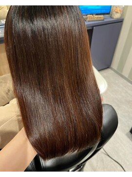 カミケンパセオ(kamiken.paseo) やわらか質感さらツヤ扱いやすい潤いロング【カミケンパセオ】