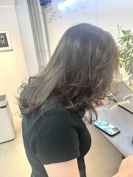 ナンバースリー 溝の口店(Number Three) モノトーンカラー【N°3 溝の口】