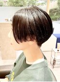 刈り上げ女子/センターパート/ハンサムショート/ショートカット