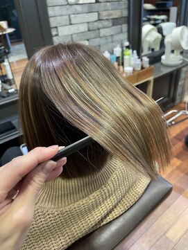 トイロ(toiro) 鯖江/髪質改善/艶髪ロング/髪質改善トリートメント/酸性縮毛矯正