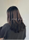 ピンクグレージュ×ブラック/レイヤーカット
