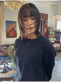 顔まわりレイヤーカットミディアムレイヤーカット