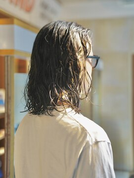 メリケンバーバーショップ コウベ(MERICAN BARBERSHOP KOBE) サーフカールロングパーマ