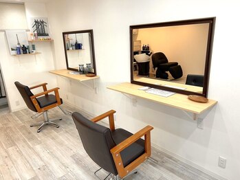 アリー 王子公園店(ARY)の写真/【王子公園駅3分】経験15年以上のスタイリストがマンツーマンで施術。丁寧な接客を心がけております♪