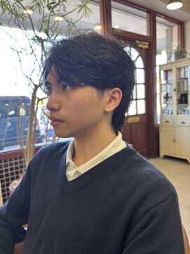 エイム(Aem.) ＊prince short 流行りのフェザーに少しアレンジ