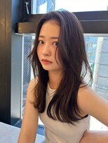 ジーナ 浦和(Zina)&nbsp;ロング×顔周りレイヤー