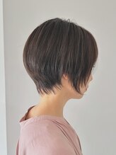 ナーナーナー モエ(Nana no moe)&nbsp;かぶせボブ