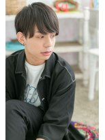 ミック ヘアアンドビューティー 大山店(miq  Hair&Beauty)&nbsp;サイドパートショートの重めスタイルa