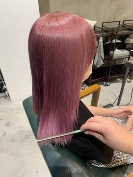 イル(ill) ピンクカラー　ブリーチカラー　ケアブリーチ