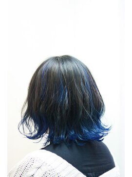 キミ(kimi) 【kimi自由が丘】ブルーカラー×ハイライト×裾カラー