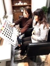 【頭皮や髪の毛を、しっかり丁寧にカウンセリング】