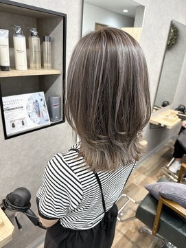 リベストバイジェービー 稲毛(li best. byjb) ピンクベージュ/インナーグレージュ/マチルダボブ/前髪【稲毛】