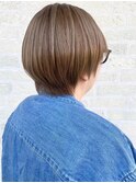 ハイライトで立体感!マッシュショート/ハイトーンカラー
