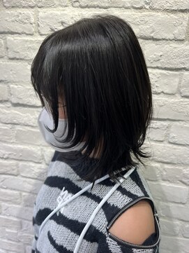 アッシュ 北上尾店(Ash) ウルフカット/レイヤーカット/くびレイヤー