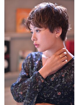 エイチ(H eitf) こなれ大人ショート