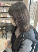 オリーブグレージュ×レイヤーカット