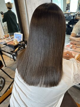 ヘアデザインファブロ イオンモール宮崎店(hair design FABRO.) 【FABRO.松本】艶髪爆誕！髪質改善ストレート！