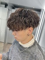 フィフス トウキョウ (fifth TOKYO)&nbsp;波巻きパーマツイストスパイラルパーマパーマヘアシャドウパーマ