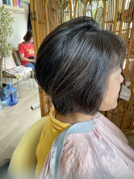 サロンドココ(salon de CoCo) ショートカット白髪染め