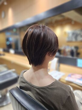 オーガニック ライフ 若葉 鶴ヶ島(organic+life) 冬の似合わせ◎小顔ひし形ショートレイヤー