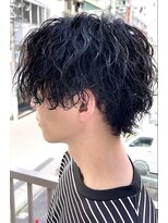 become men's hair 名駅EAST【10月3日 NEW OPEN(予定)】&nbsp;縦落ちツイストスパイラルパーマ×メンズウルフ黒髪