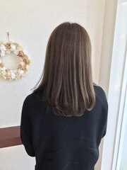 Ｚｉｐ　Ｈａｉｒ　★春にオススメマット系カラー★