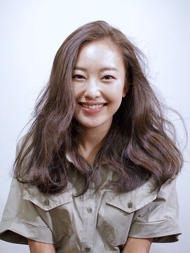 ニーノ(nino) ゆる巻きロング