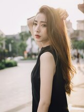 男女年齢問わず幅広いお客様から支持されるエリア人気サロン