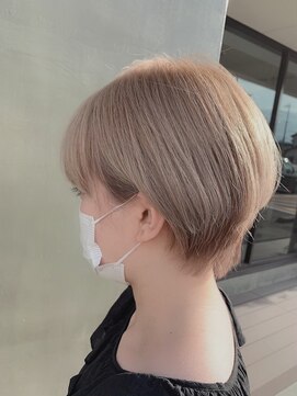 トテ(tote.) ショートベージュー