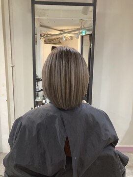 ラフ 難波店(LAFF) #黒髪#ボブルフ#ネビージュ#小顔#ワンレン