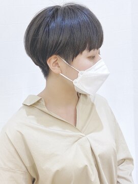 モリオ フロム ロンドン 成増店 【morio成増／ムラマツ】大人かわいいショートボブツーブロック