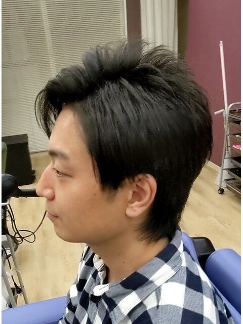 爽やかショートウルフ×かき上げヘアツーブロックショート