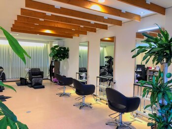 ヘアー スール(HAIR SOEUR)の写真/スタイリストの施術で美意識の高い大人女性も納得の仕上がり♪