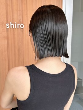 アルジャーノンシロ(ALGERNON shiro) 切りっぱなしボブ/髪質改善/暗髪