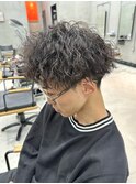 冬でも人気!ツイストスパイラルパーマ