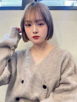 トルネード(TORNADO) フェイスレイヤーボブ 透明感カラー 切りっぱなしベージュt227