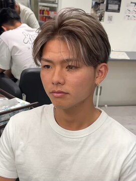 メンズサロン キング 高槻店(Men’s salon K!ng) 波巻きツイストスパイラルパーマ/フェザーパーマ/眉毛/メンズ