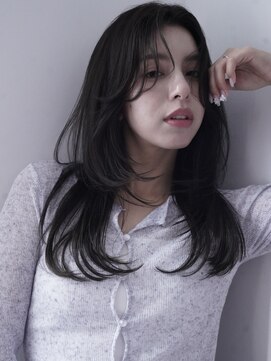 ケーツー 谷町(K-two) レイヤーカット×柔らかオリーブカラー