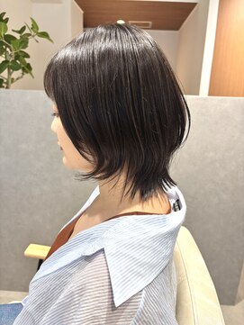 カノラ(CANORA) ウルフボブ