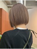 栄小顔丸みボブミルクティーベージュ