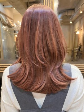 ブランシュ バイ アルティナ(Blanche by artina) ピンクブラウン/ミディアムレイヤー/バタフライレイヤー