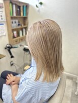 ヘアーアンドメイク ドレス(DRESS)&nbsp;ミルクティベージュ