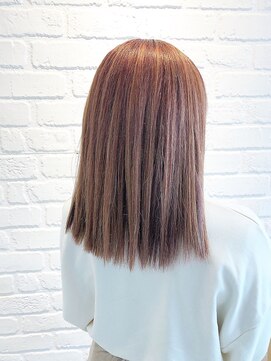 デイジー インデックスヘア 大島店(DAISY index hair) ピンク ピンクベージュ ダブルカラー 耳かけ イメチェン PINK