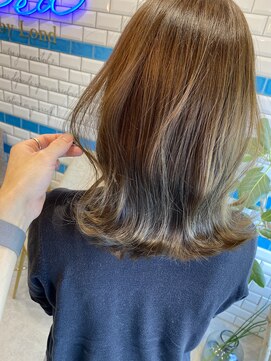 シー バイ ロンド 新宿(Sea by Lond) シナモンベージュ